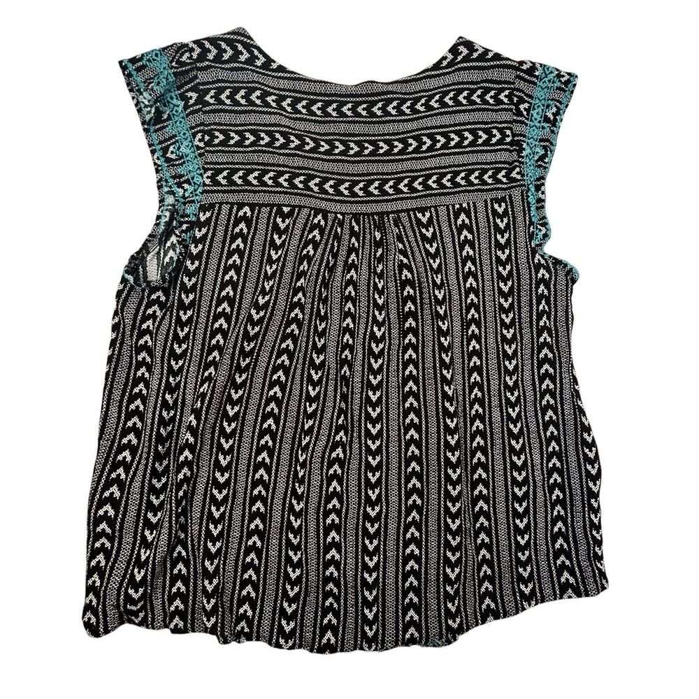 Savana Jane Embroidered Peasant Blouse Size 1X Black Blue Boho Hippie Cap Sleeve - Picture 3 of 10